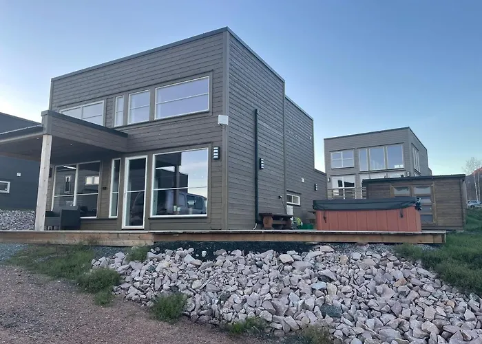 Exclusive Funkis Cabin, Lake View, Rooftop Terrace, Jacuzzi, Sauna, Close To Golf And Alpine